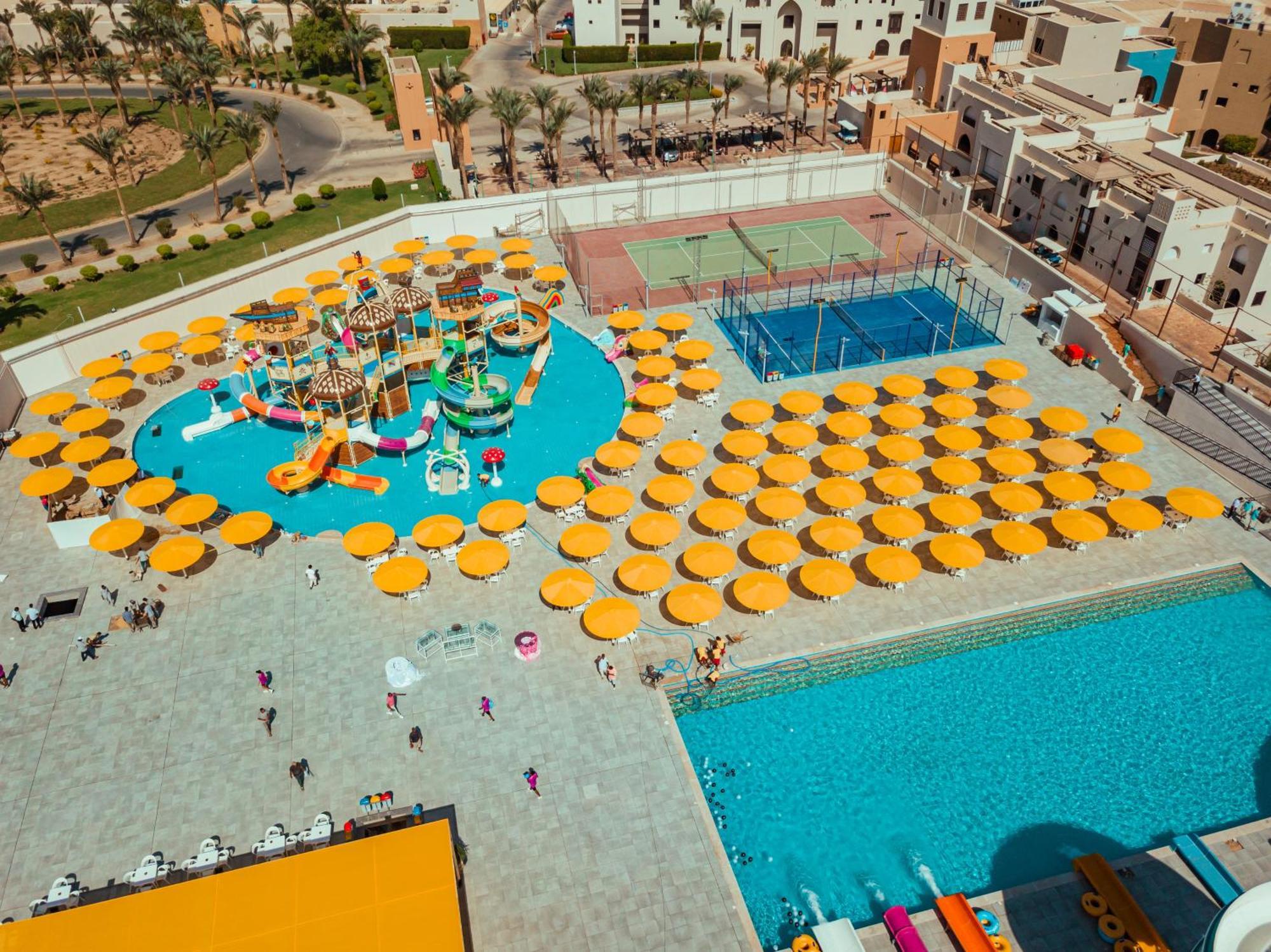 Pickalbatros Sands Port Ghalib Hotel Exterior foto