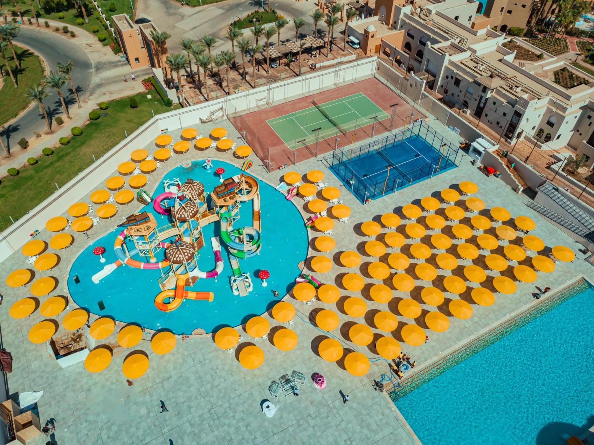 Pickalbatros Sands Port Ghalib Hotel Exterior foto